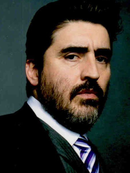 Alfred Molina - Wikipedia