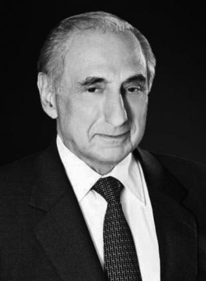 ﻿﻿George Kaufman