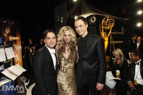 Johnny Galecki, Kaley Cuoco & Jim Parsons at the 61st Primetime Emmy Awards