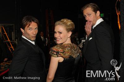 Stephen Moyer, Anna Paquin & Alexander Skarsgård ham it up backstage at the 62nd Primetime Emmy® Awards