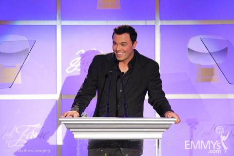 Seth MacFarlane pays tribute to the late Gene Roddenberry.