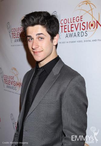 David Henrie at the 32nd College Television Awards