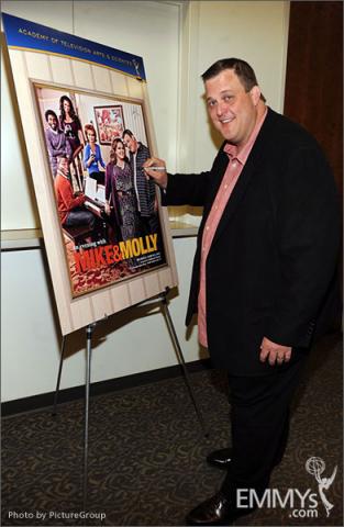 Billy Gardell attends an Evening with Mike & Molly