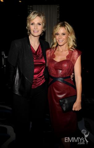 Jane Lynch and Julie Bowen at the 2013 Performers Emmy Celebration