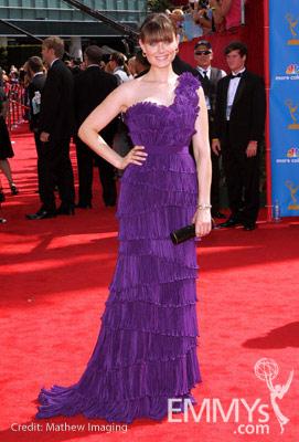 Emily Deschanel arrives at the 62nd Annual Primetime Emmy Awards held at the Nokia Theatre