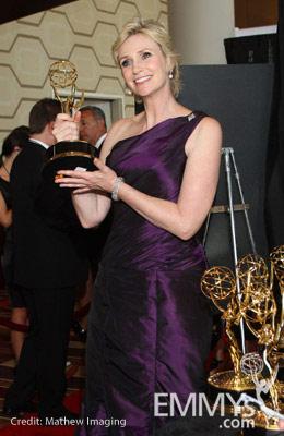Jane Lynch with award backstage at the Trophy Room at the 62nd Annual Primetime Emmy Awards held at the Nokia Theatre