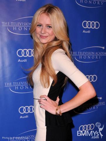 Justine Lupe arrives at the 5th Annual Television Academy Honors