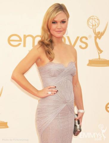 Julia Stiles arrives at the Academy of Television Arts & Sciences 63rd Primetime Emmy Awards at Nokia Theatre L.A. Live