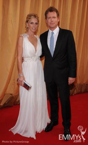 (L-R) Helen Kinnear and Greg Kinnear arrives at the Academy of Television Arts & Sciences 63rd Primetime Emmy Awards