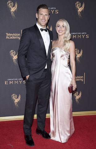Julianne Hough and Brooks Laich on the red carpet at the 2017 Creative Arts Emmys.