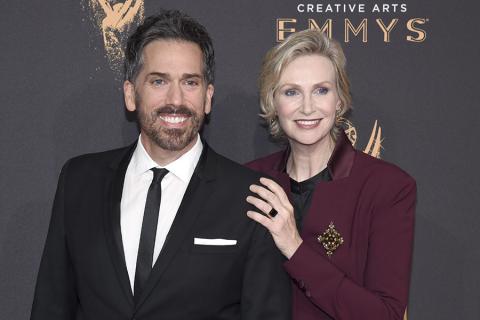 Paul Witten and Jane Lynch on the red carpet at the 2017 Creative Arts Emmys.
