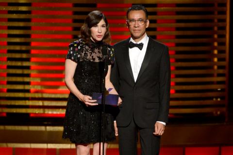 Presenters Carrie Brownstein and Fred Armisen at the 2014 Primetime Creative Arts Emmys.