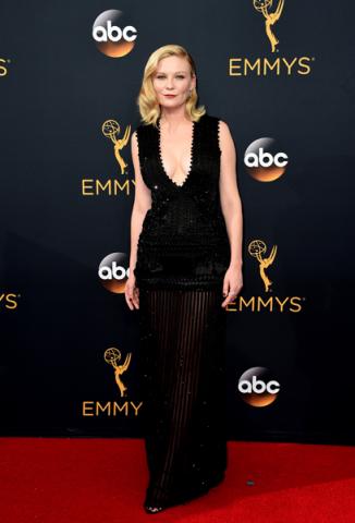 Kirsten Dunst on the red carpet at the 2016 Primetime Emmys.