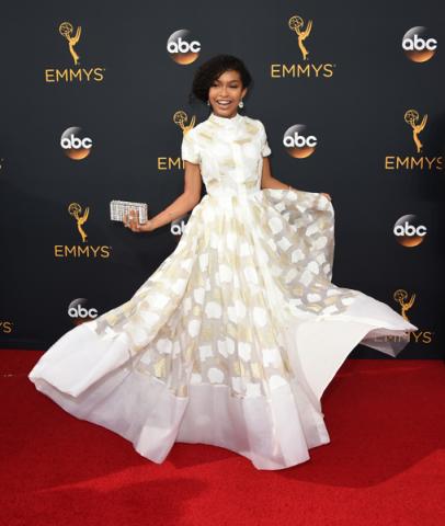 Yara Shahidi on the red carpet at the 2016 Primetime Emmys. 