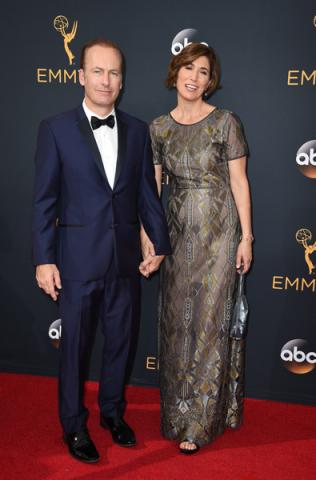 Bob Odenkirk and Naomi Odenkirk on the red carpet at the 2016 Primetime Emmys. 