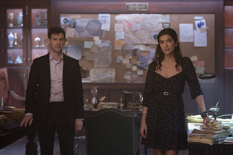 Justin Bartha as Riley Poole and Lisette Olivera as Jess Valenzuela in National Treasure: Edge of History 